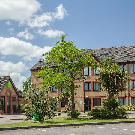 Campanile Hotel Dartford Exterior foto