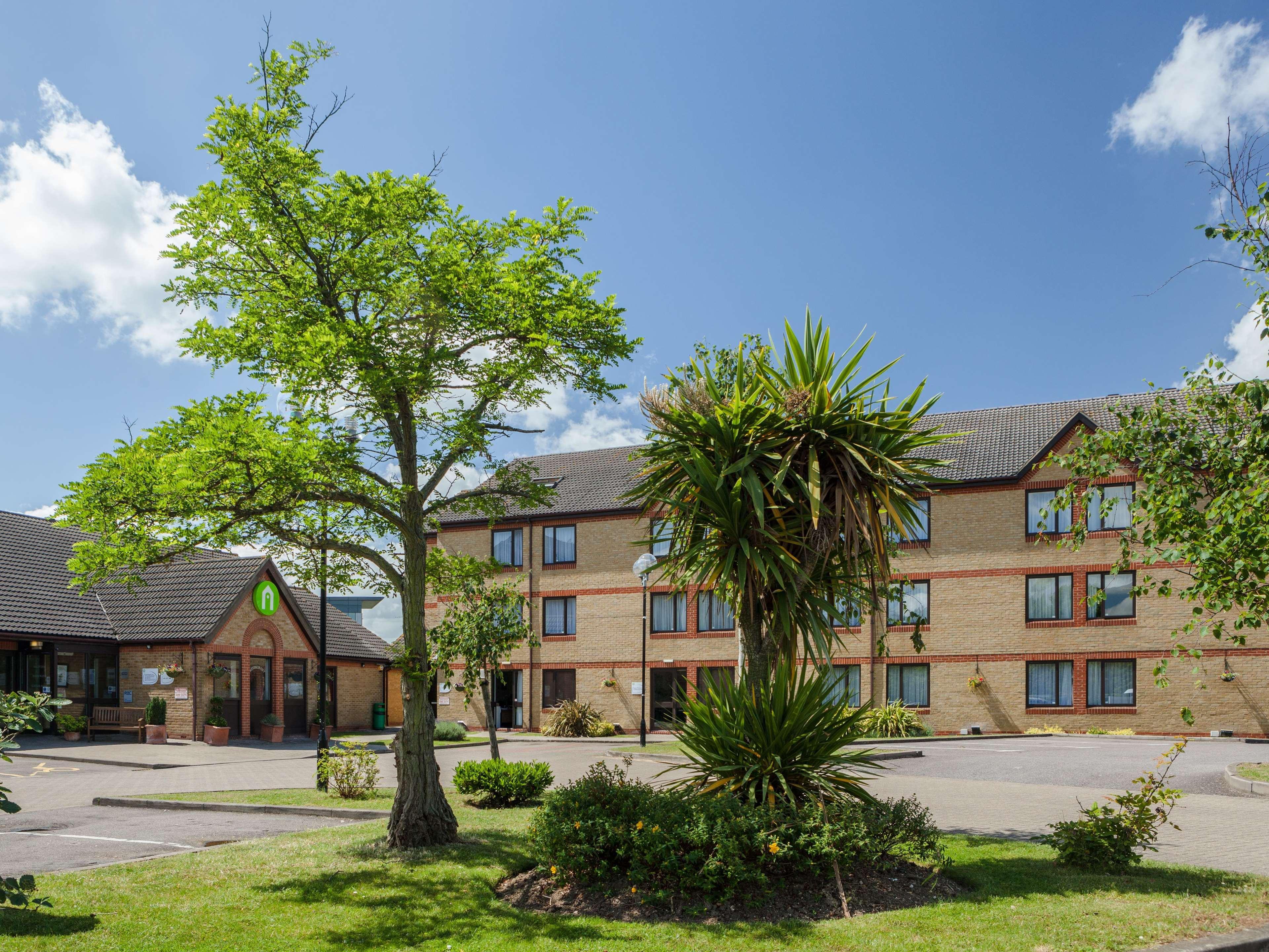 Campanile Hotel Dartford Exterior foto